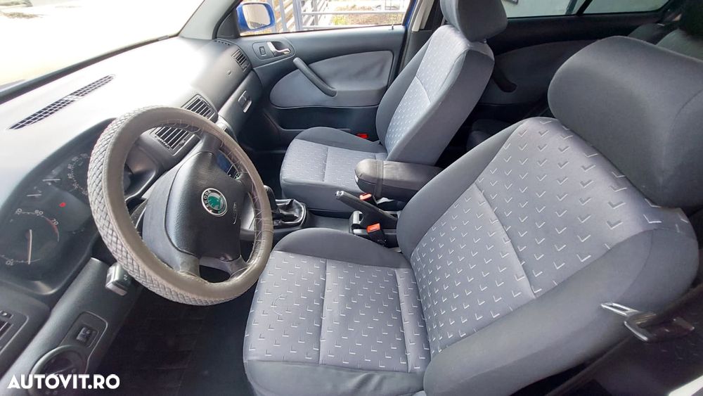Skoda Octavia 1.6 Classic - 14