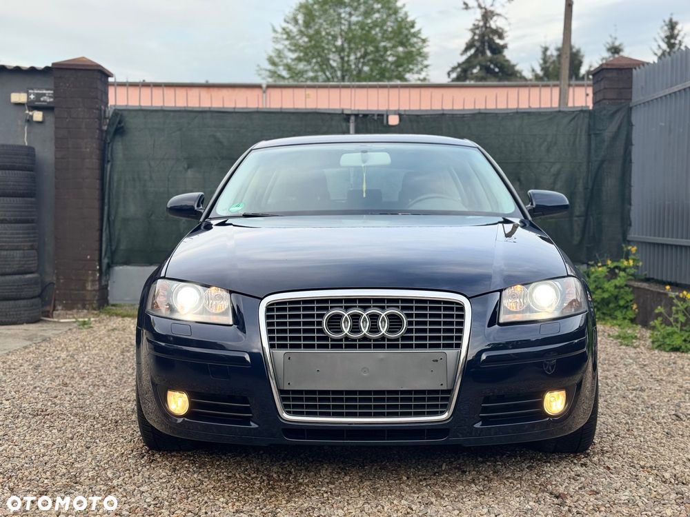 Audi A3 Sportback - 2