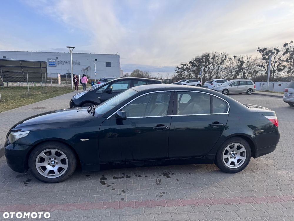 BMW Seria 5 523i - 13