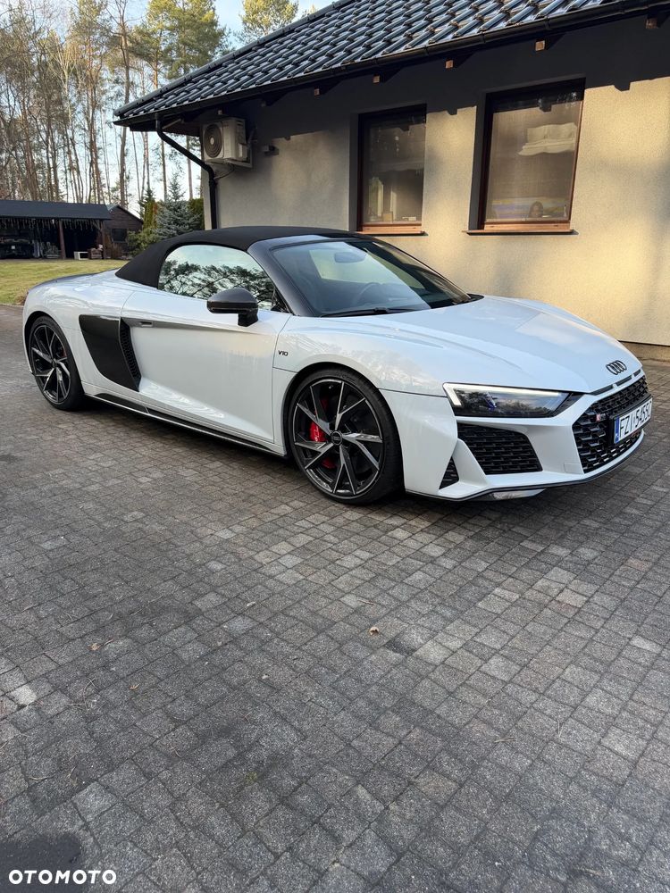 Audi R8 Spyder V10 Quattro Performance - 6