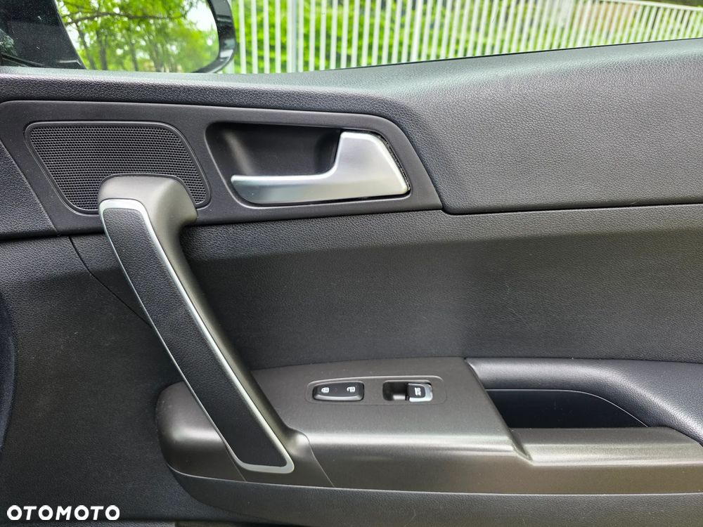 Kia Sportage 1.6 T-GDI L Business Line Plus 2WD - 36
