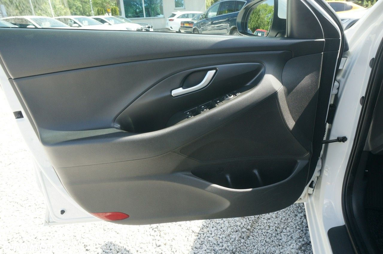 Hyundai i30 - 18