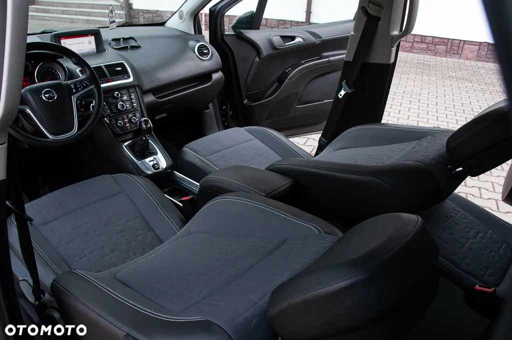 Opel Meriva 1.6 CDTI Design Edition S&S - 26
