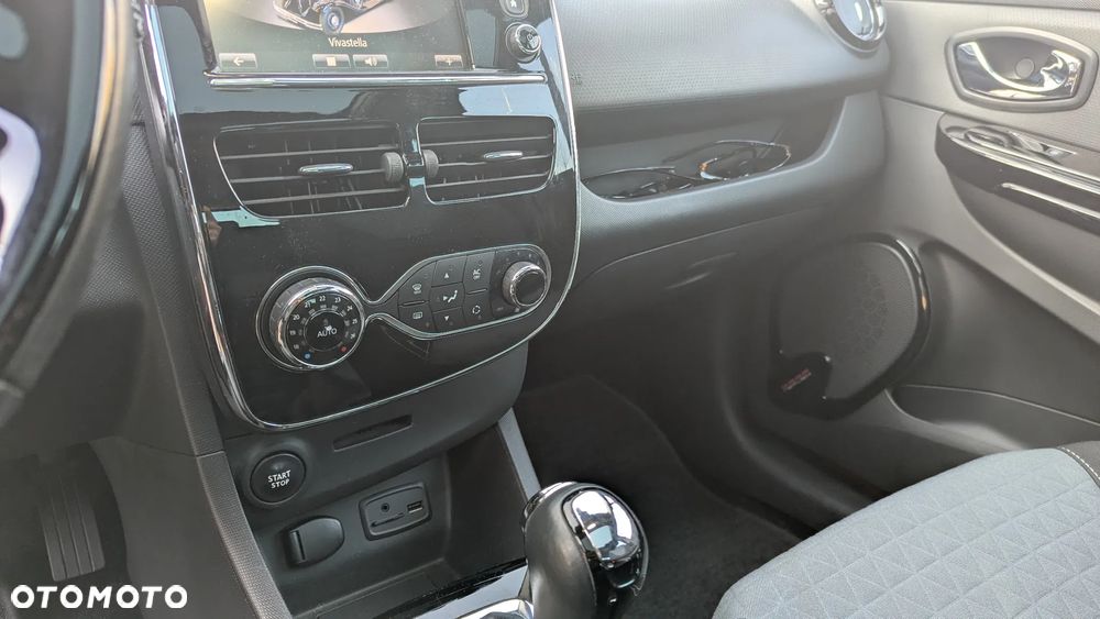 Renault Clio - 14