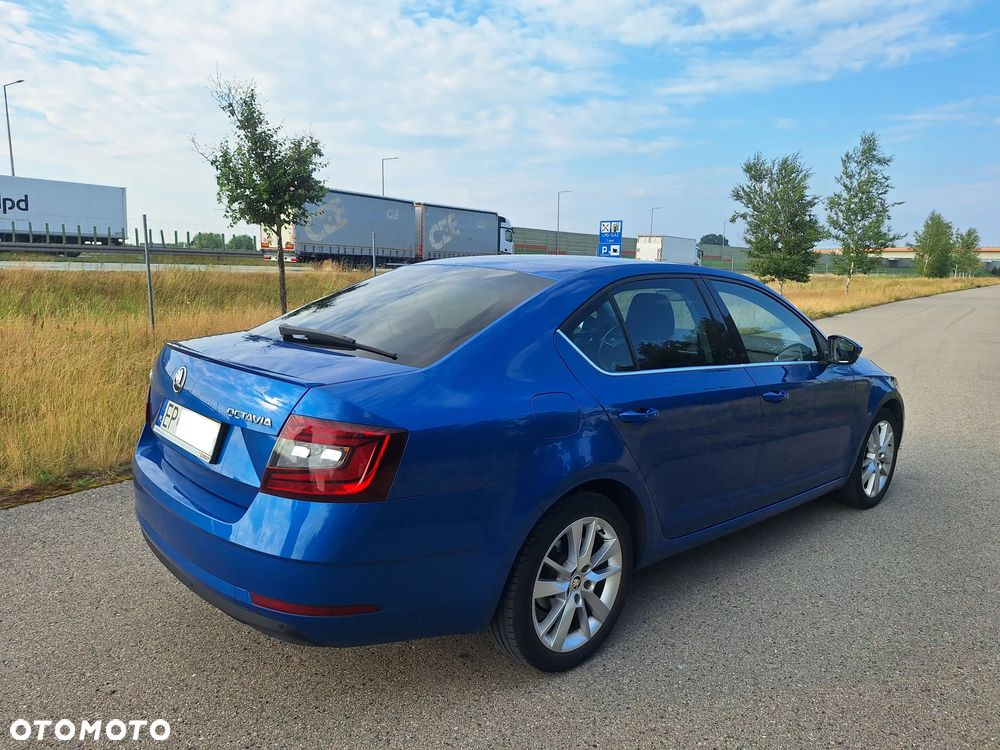 Skoda Octavia 1.5 TSI ACT Style - 10