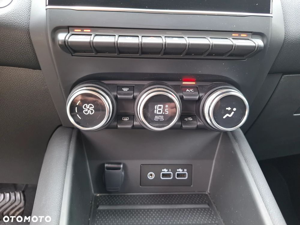 Renault Captur E-TECH Full 145 EVOLUTION - 29
