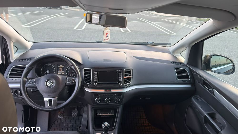 Volkswagen Sharan 2.0 TDI Highline - 11