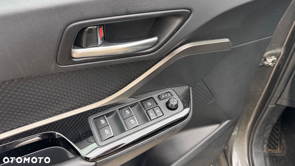 Toyota C-HR 1.8 Hybrid Dynamic - 16