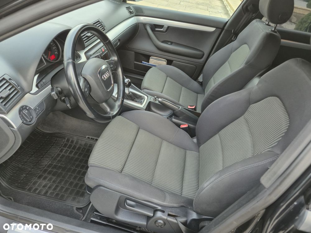 Audi A4 Avant 2.0 TDI DPF Attraction - 8