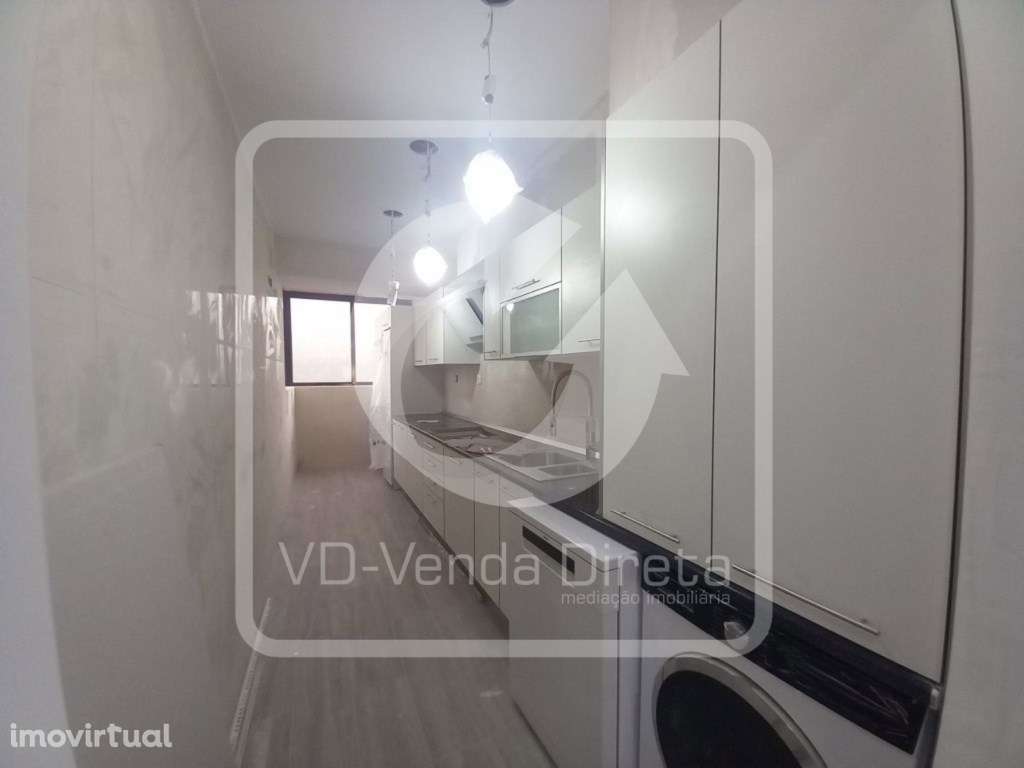 Apartamento T3 Duplex A 300m da praia, na Costa da Caparica. - Grande imagem: 5/47