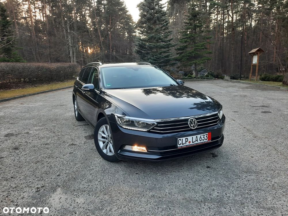 Volkswagen Passat - 14