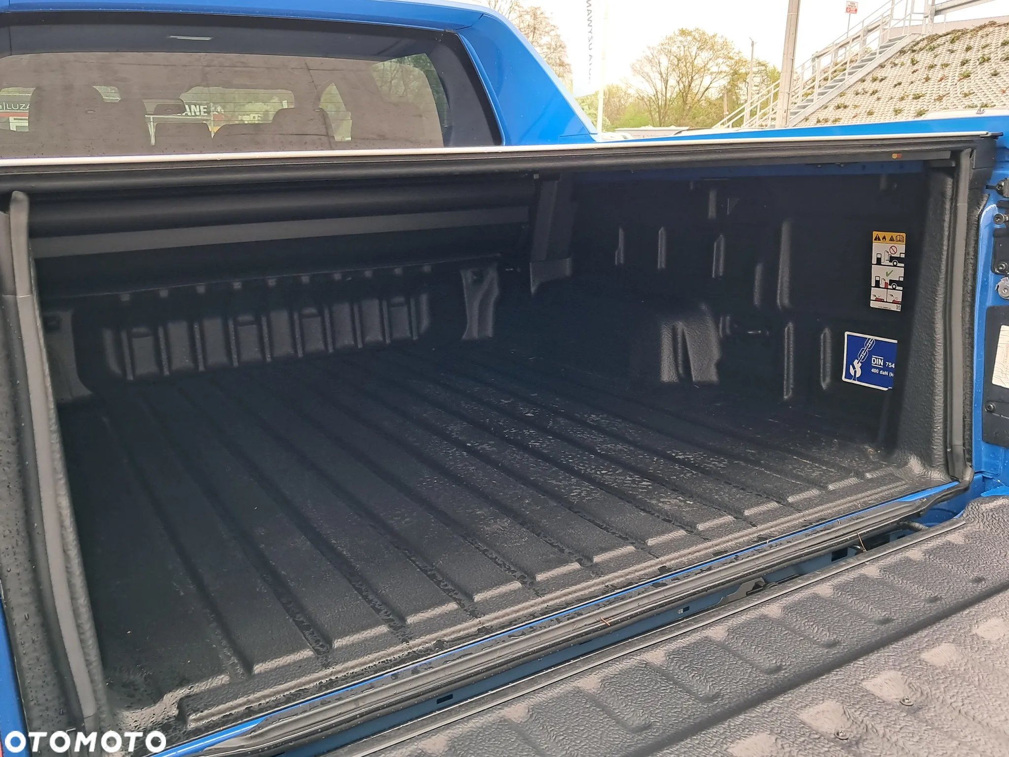 Volkswagen Amarok 3.0 V6 TDI 4Mot Aventura - 24