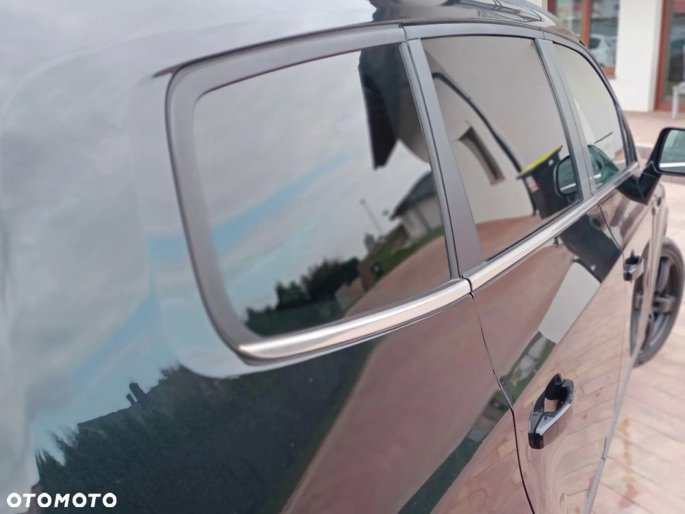 Chevrolet Orlando - 16