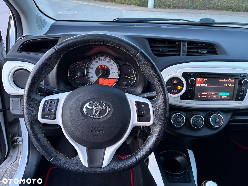 Toyota Yaris 1.33 VVT-i Edition-S - 17