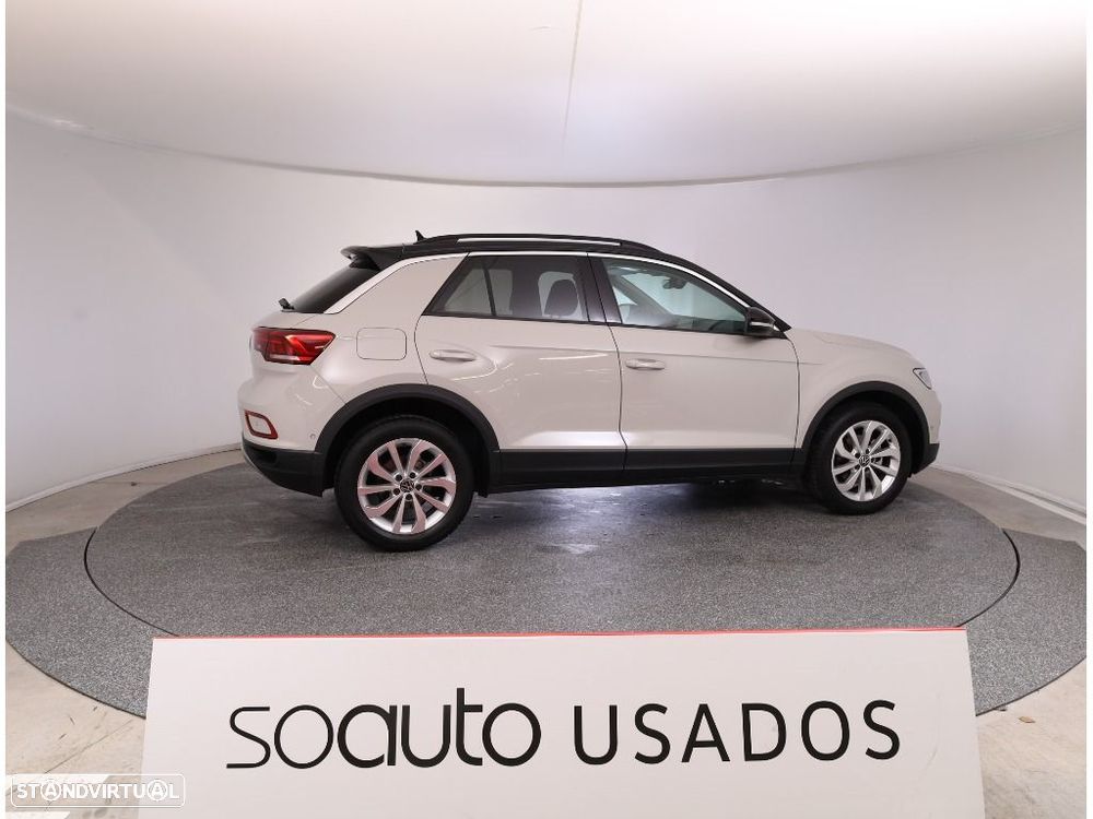 VW T-Roc 1.0 TSI Urban - 16