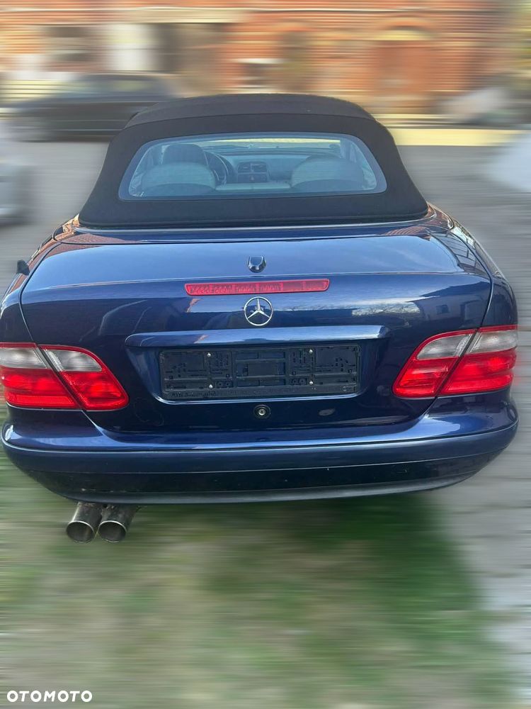 Mercedes-Benz CLK - 2