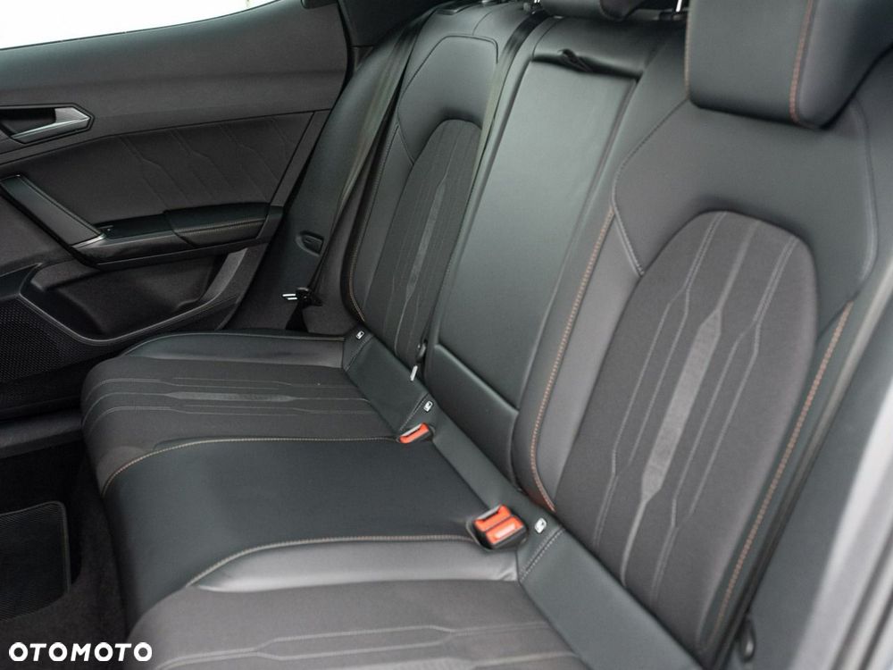 Cupra Formentor 1.5 TSI DSG - 32