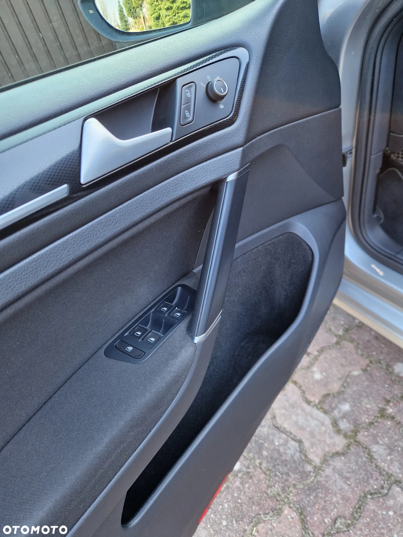 Volkswagen Golf VII 2.0 TDI BMT Highline - 7