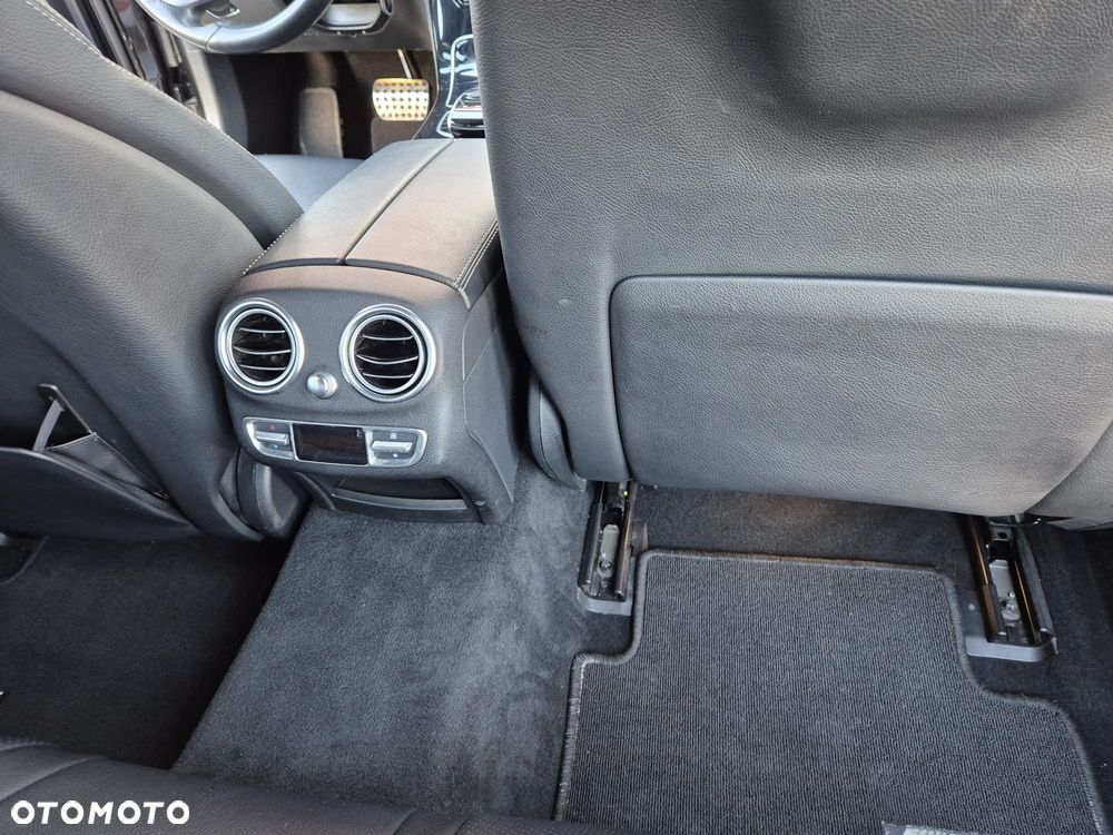 Mercedes-Benz Klasa C 250 (BlueTEC) d 7G-TRONIC AMG Line - 14