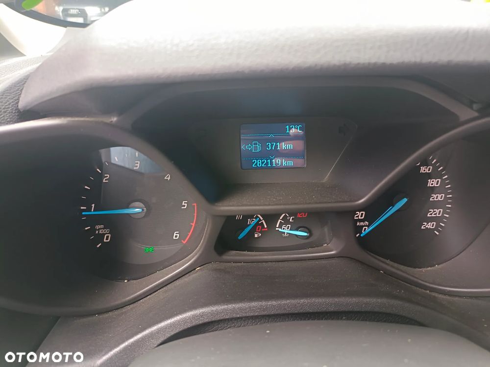 Ford Tourneo Connect Grand ver-grand-1-6-tdci-titanium - 16