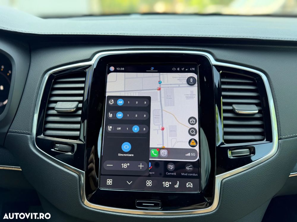Volvo XC 90 B5 D AWD Plus Bright - 23