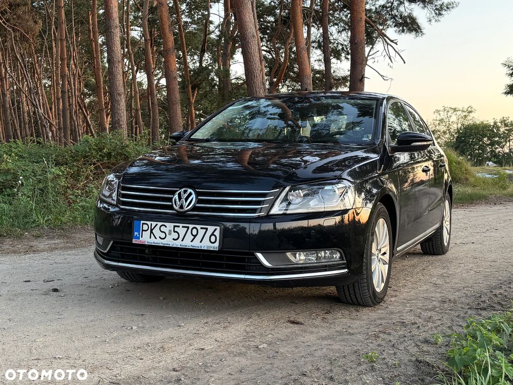 Volkswagen Passat 2.0 TDI Comfortline - 4