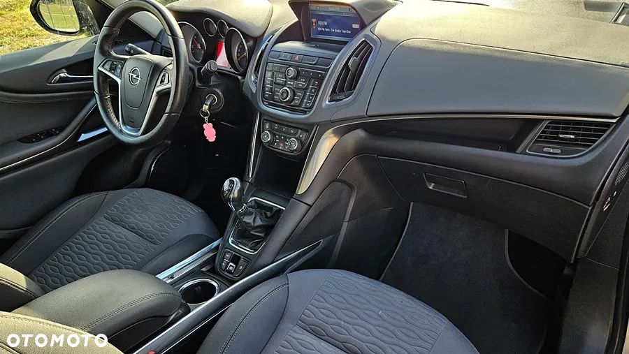 Opel Zafira 2.0 CDTI Cosmo - 11