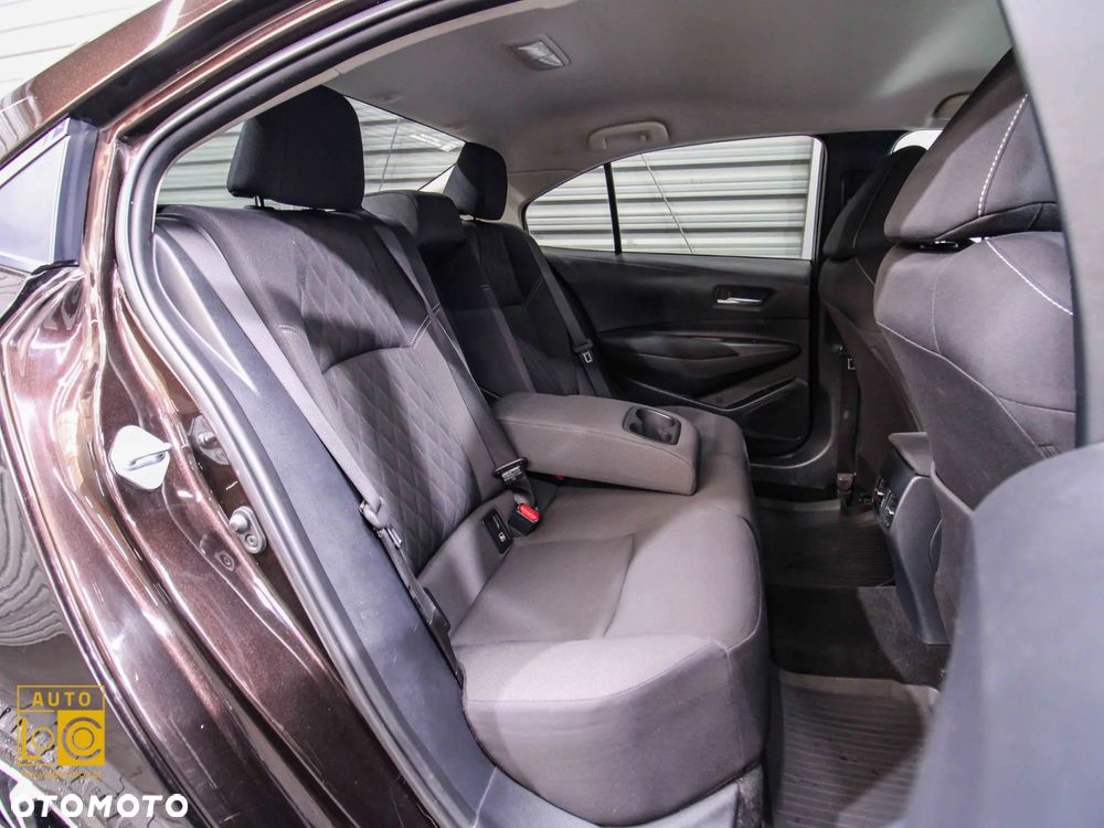 Toyota Corolla 1.6 Comfort - 11