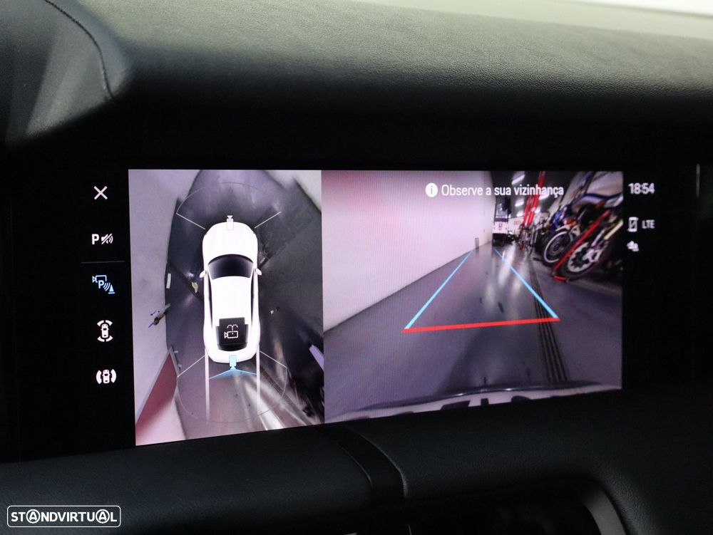 Porsche Taycan Standard - 18