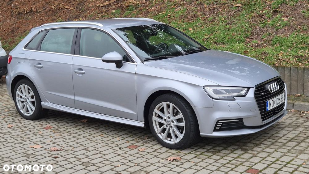 Audi A3 Sportback 1.4 TFSI e-tron Sport S tronic - 10