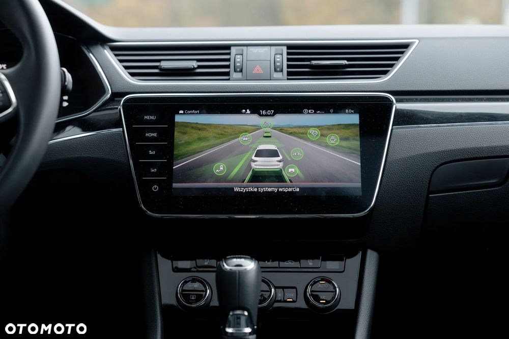 Skoda Superb 2.0 TSI 4x4 L&K DSG - 29