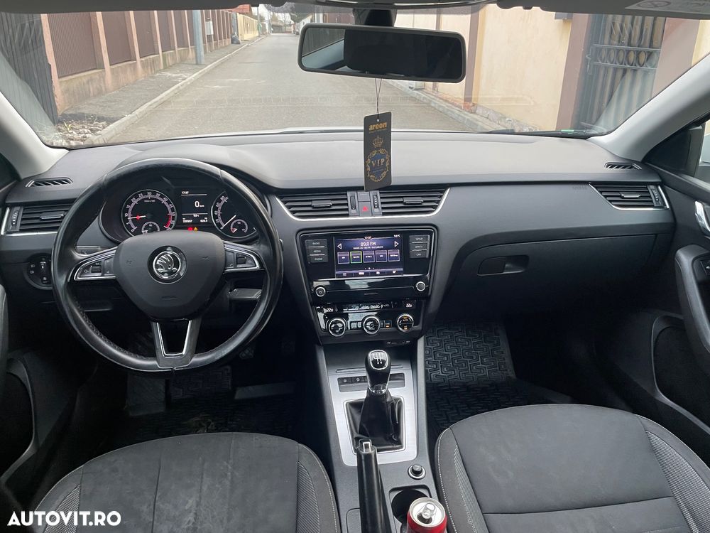 Skoda Octavia 1.6 TDI Style - 7