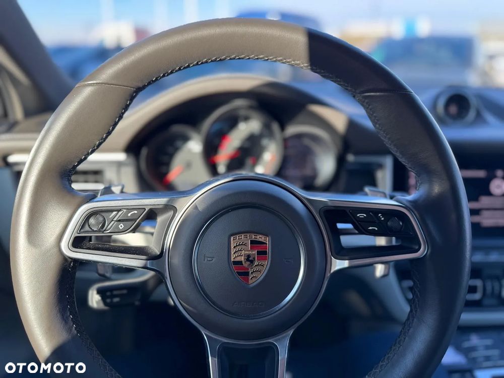 Porsche Macan Standard - 13