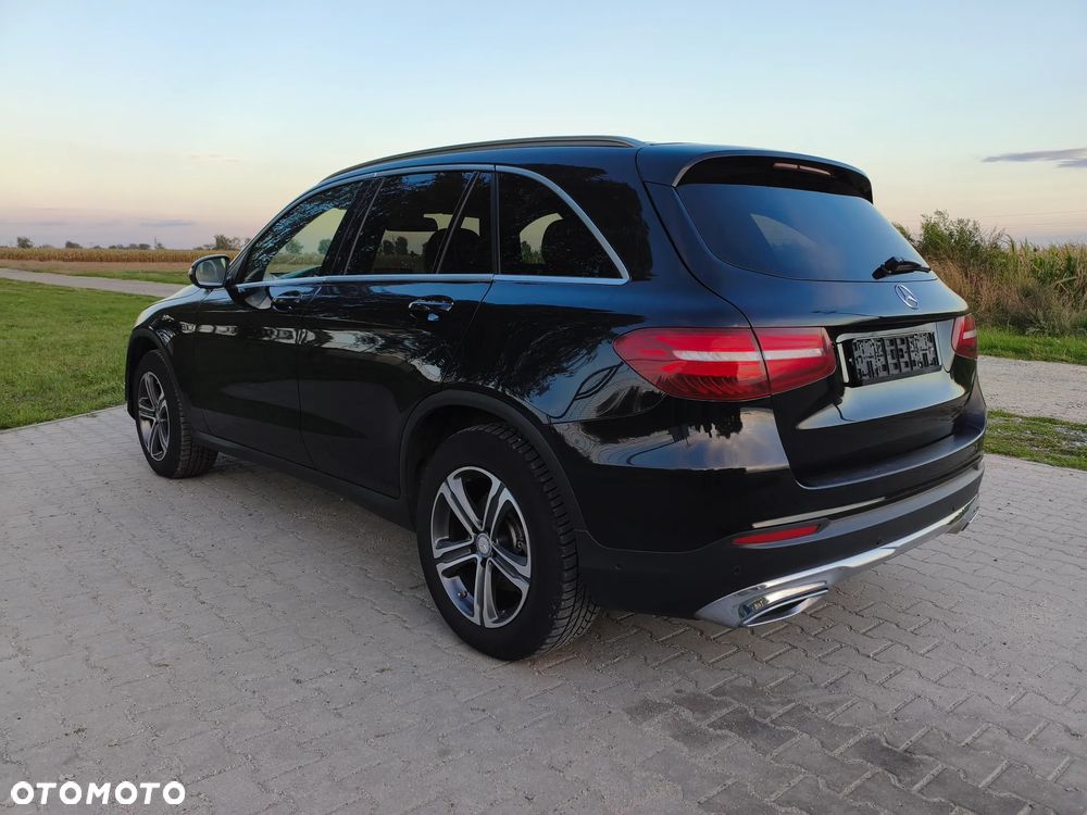 Mercedes-Benz GLC 250 d 4Matic 9G-TRONIC AMG Line - 1