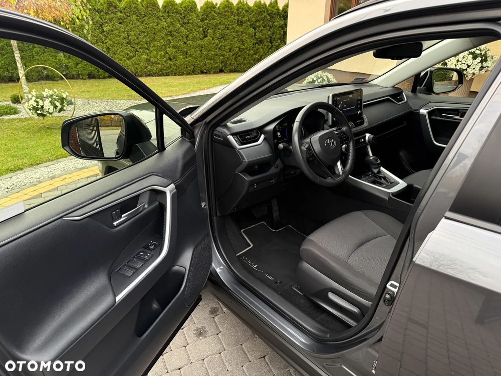 Toyota RAV4 2.5 Hybrid Comfort 4x2 - 18