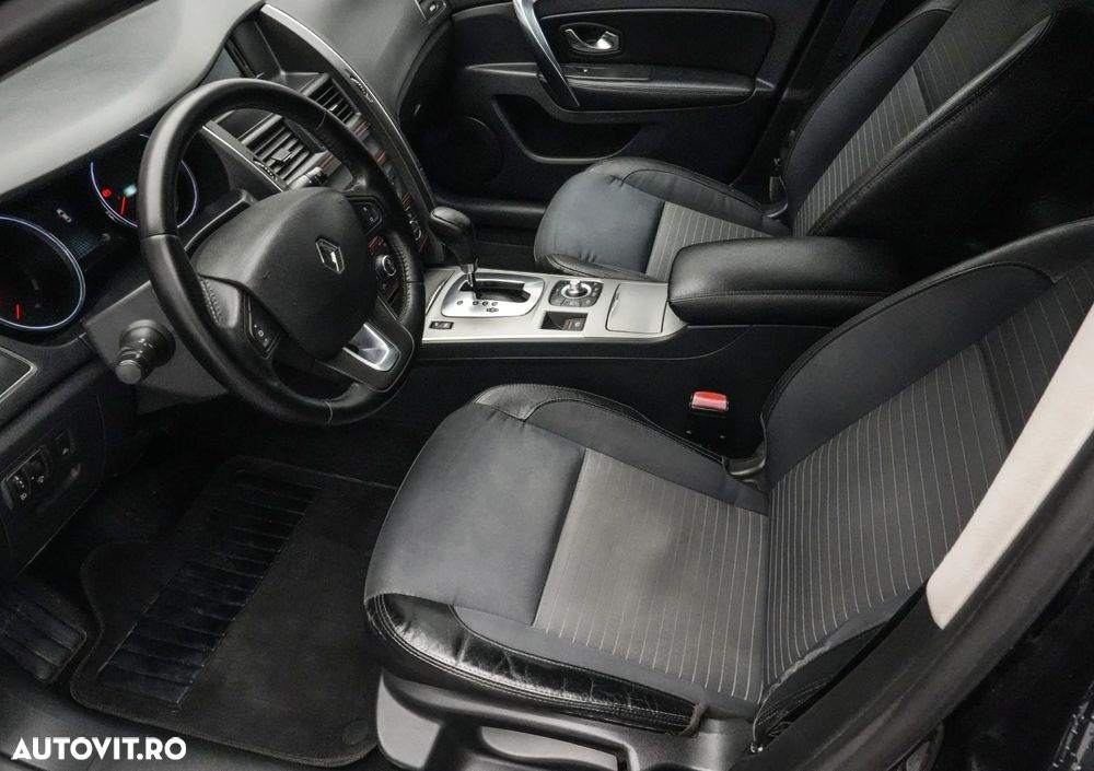 Renault Latitude 2.0 dCi Luxury CVA - 11