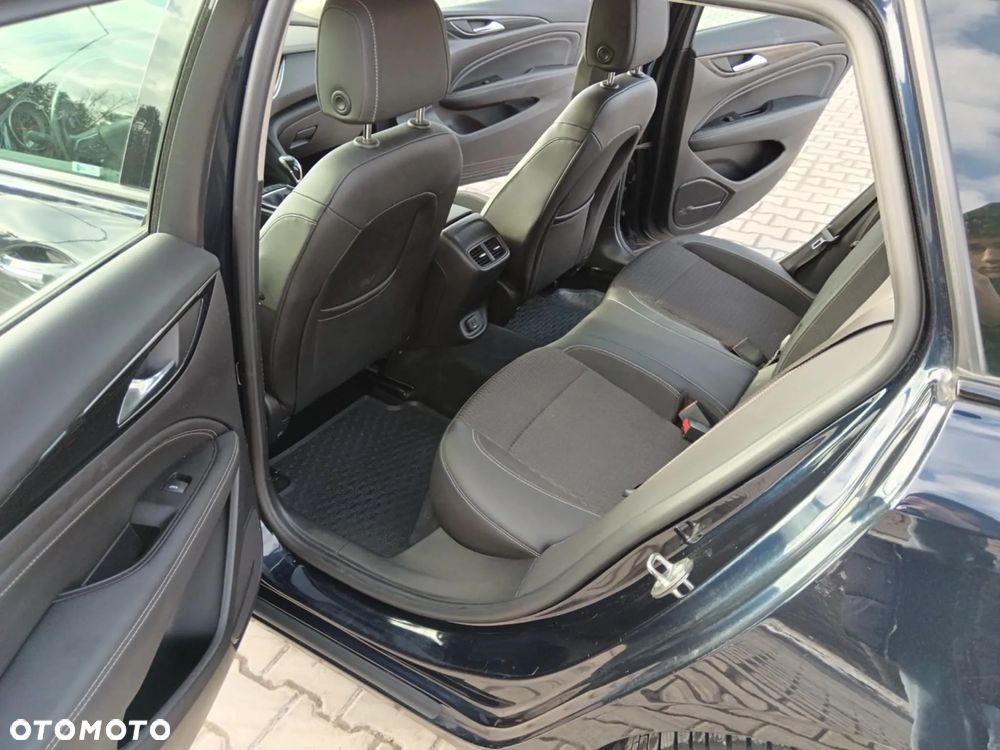 Opel Insignia 2.0 CDTI Innovation S&S - 14