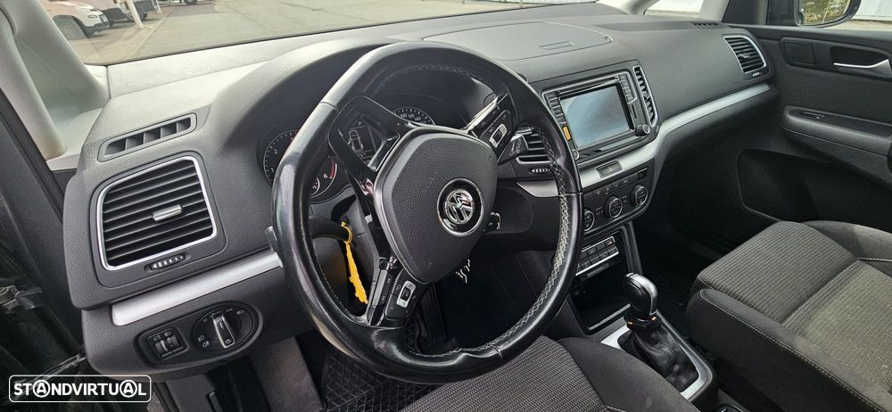 VW Sharan 2.0 TDI Confortline DSG - 8