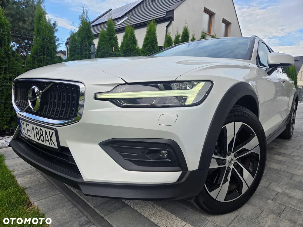 Volvo V60 Cross Country B4 D AWD Geartronic - 6