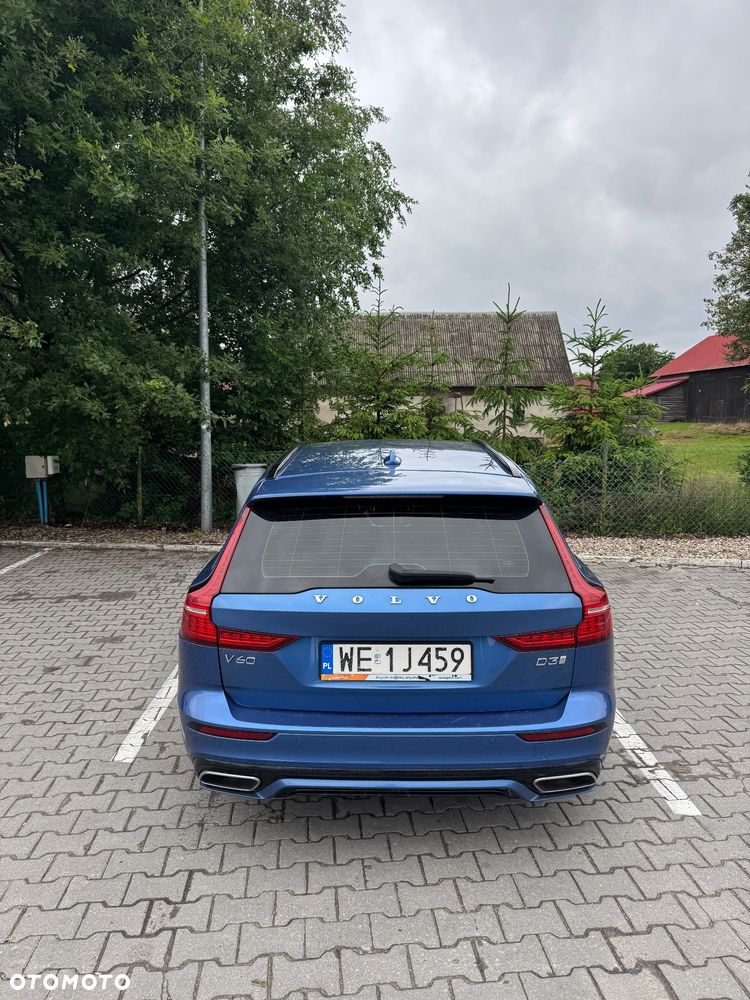 Volvo V60 D3 R-Design - 7