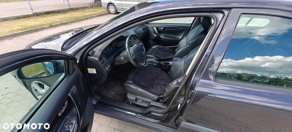 Volvo S60 - 25