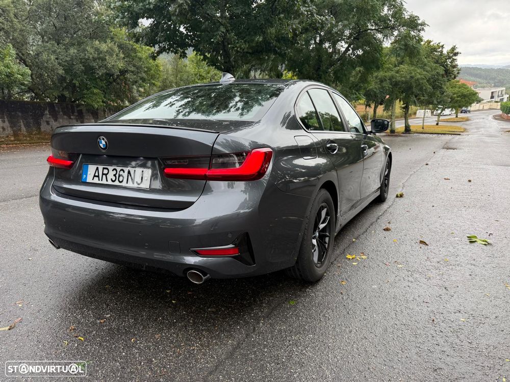 BMW 318 d Auto - 4