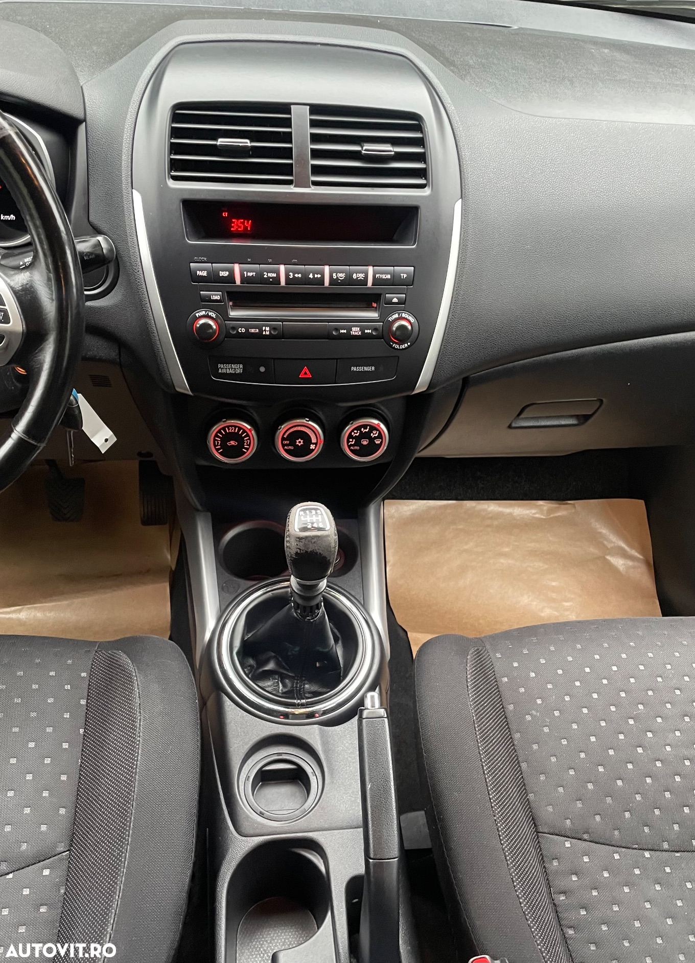 Mitsubishi ASX 1.8 DI-D 2WD Plus - 16