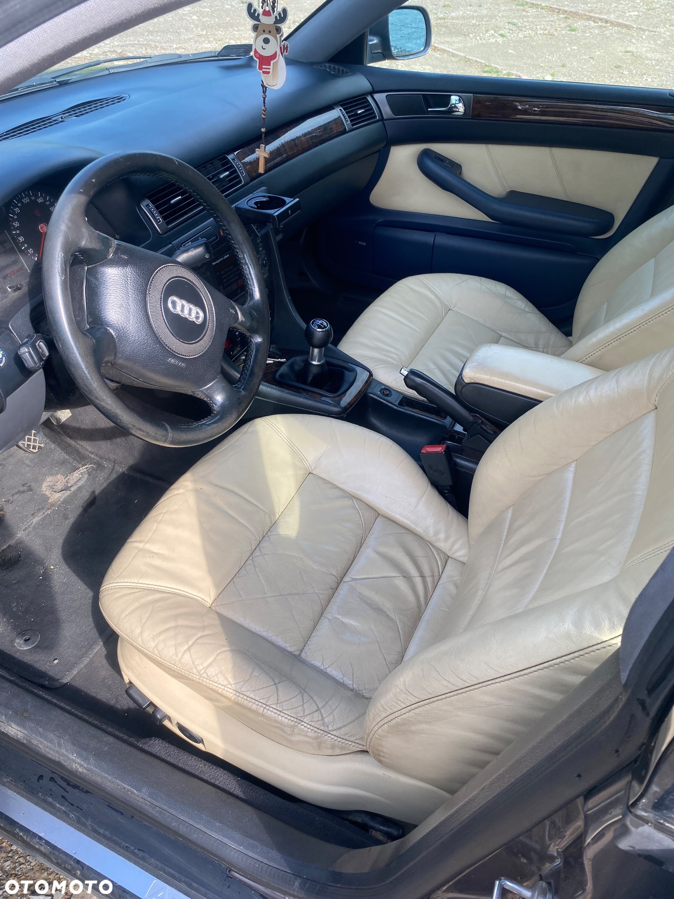 Audi A6 - 6