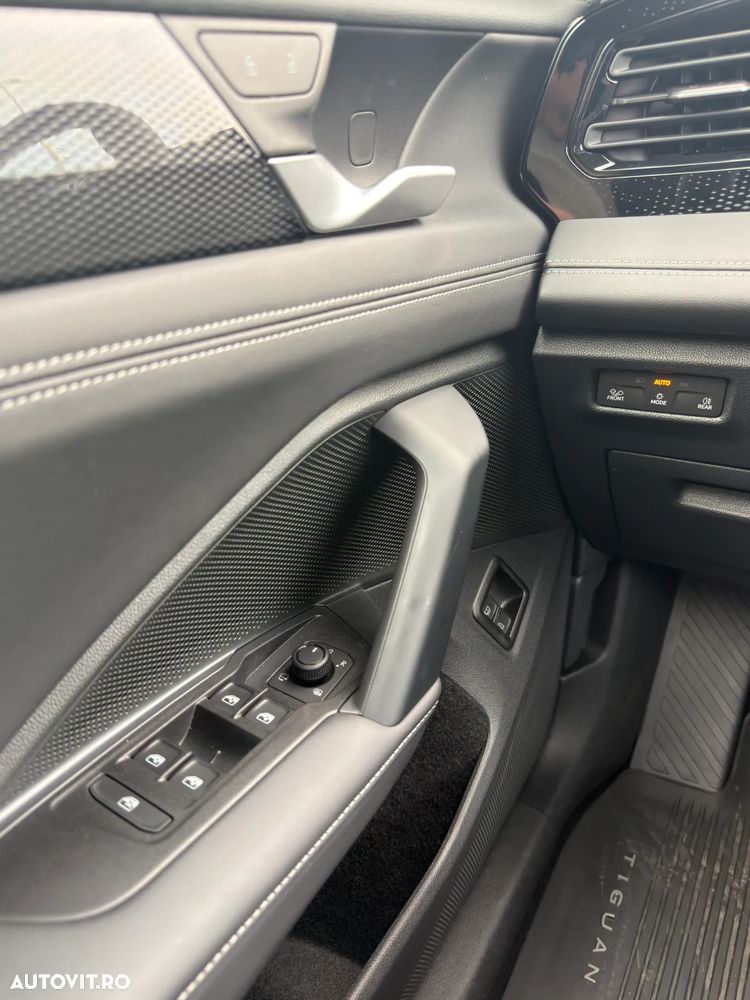 Volkswagen Tiguan - 26