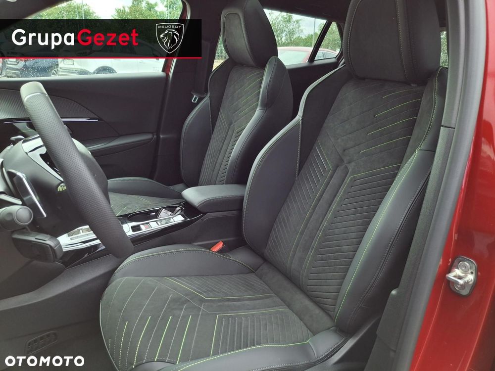 Peugeot 2008 - 8