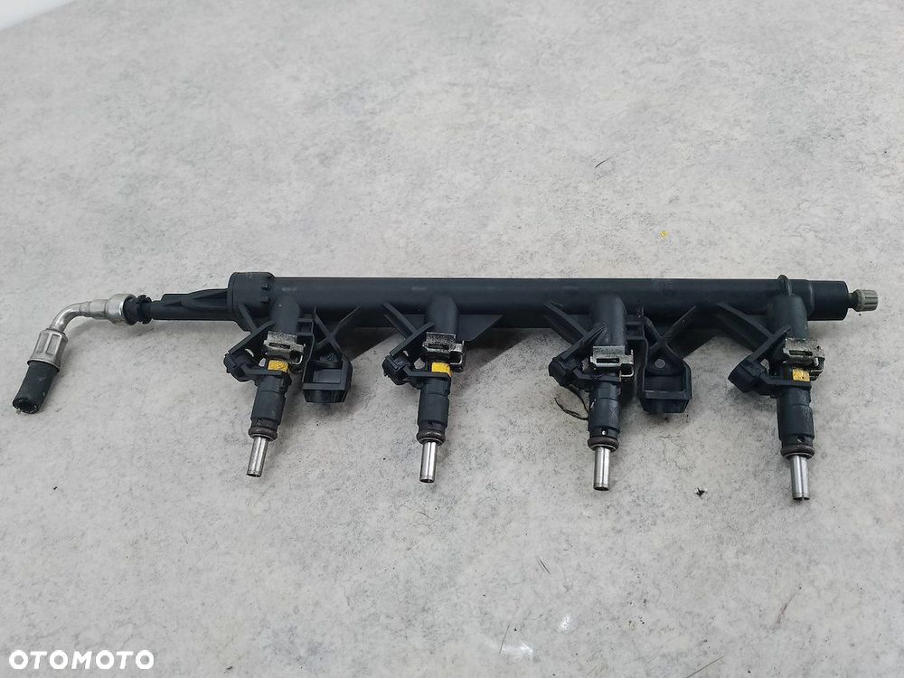 LISTWA WTRYSKOWA BENZYNA MINI R56 V752817880 1.6 16V - 5