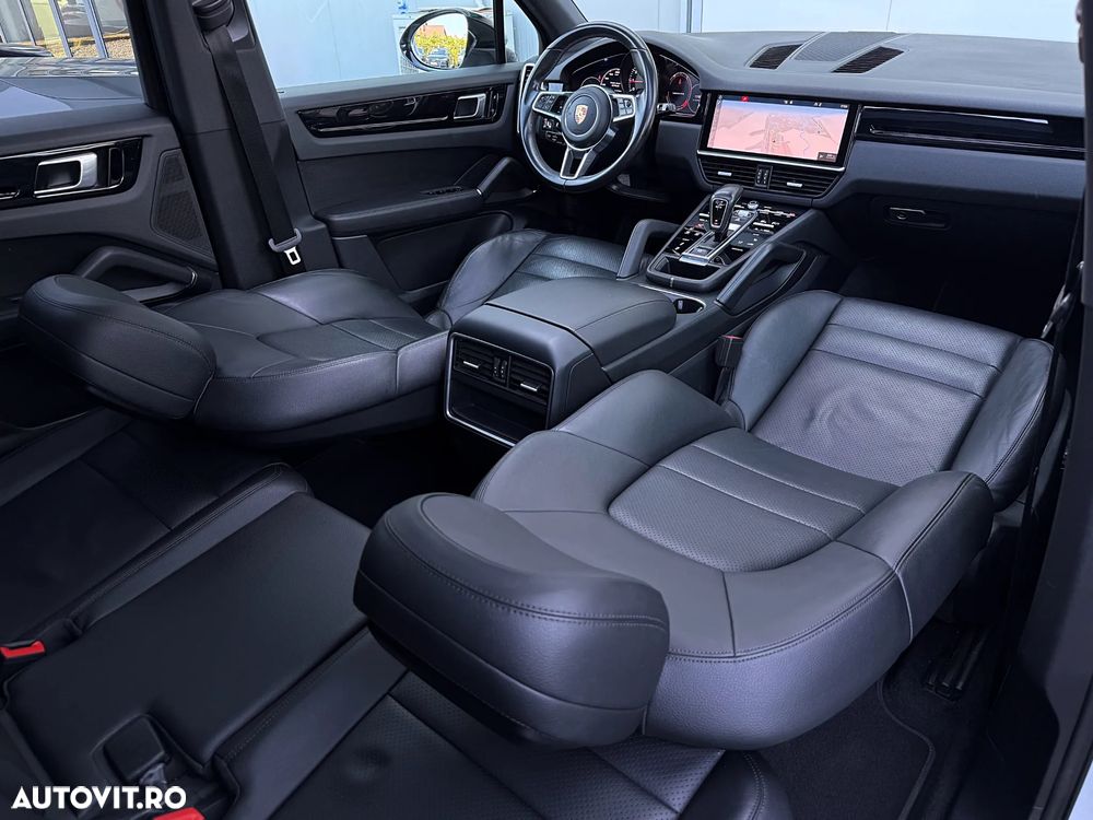 Porsche Cayenne Tiptronic S Platinum Edition - 17