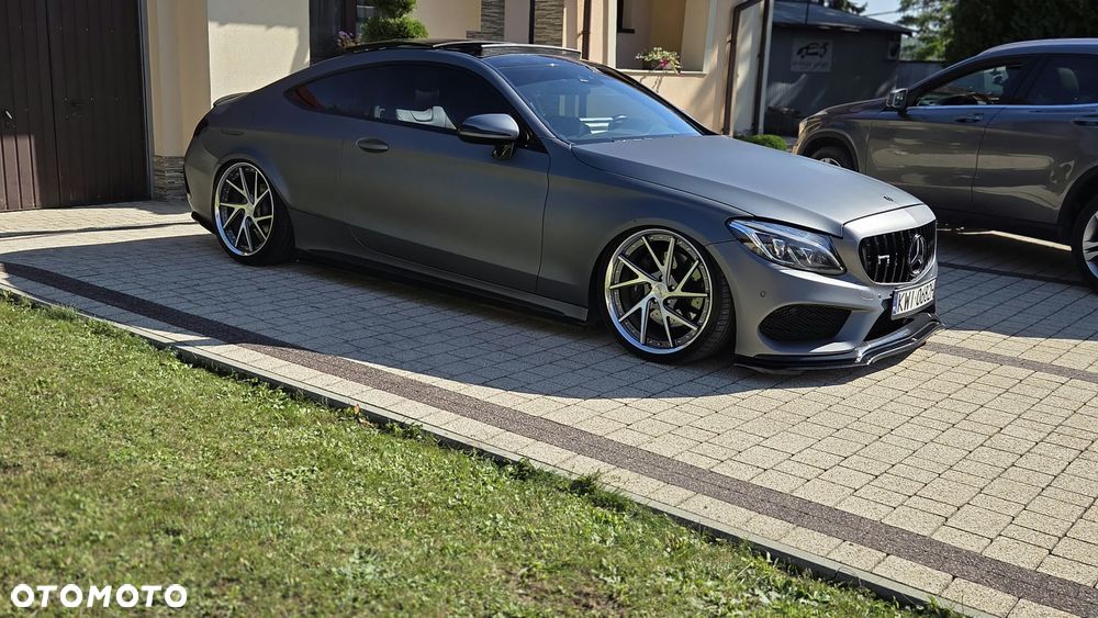 Mercedes-Benz Klasa C 250 d 9G-TRONIC AMG Line - 4
