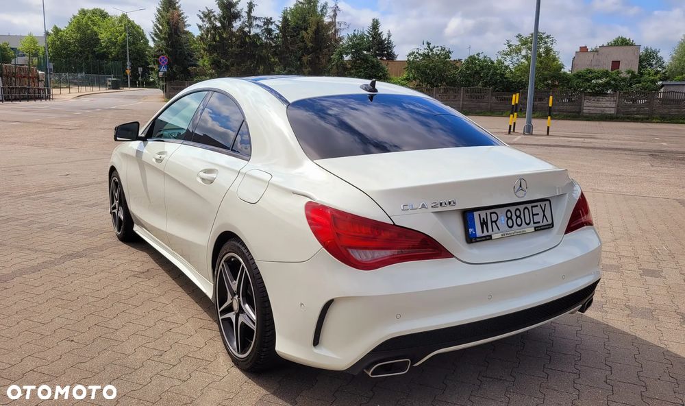 Mercedes-Benz CLA 200 7G-DCT AMG Line - 8
